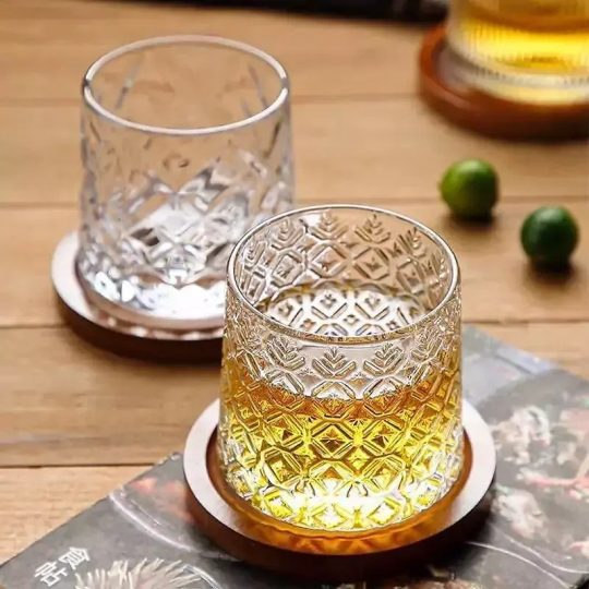 لیوان چرخشی برند دلی deli